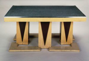 Table in dark lacquered sycamore, Art Deco style.