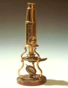 Microscopio Culpeper del XVIII secolo. Edmund Culpeper