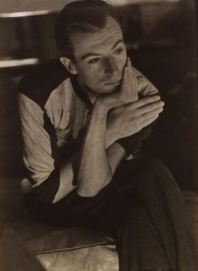 Curtis Moffat, photographer Cecil Beaton , 1925 - VA01731