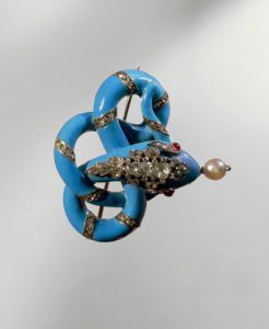 Gold enamel and diamonds brooch in the shape of a snake