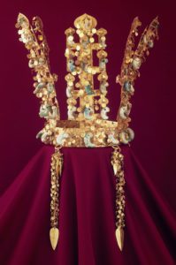 Corona d’oro proveniente dalla tomba Chonma-chong