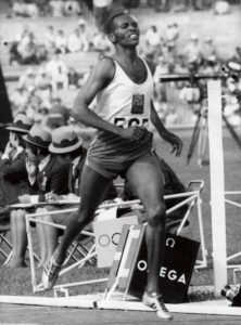Kip Keino (1940) winning the 1500 metres at the Mexico Olympics, 1968 - H650650