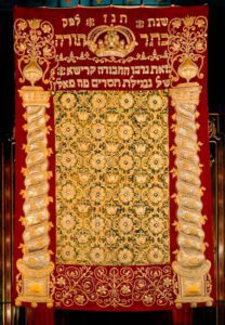 Drape of the Ark of the Covenant, 1697 - Jewish art