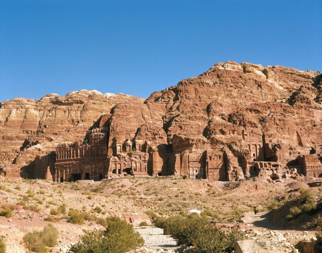 0060211 - Veduta dei Mausolei, Petra, Giordania 