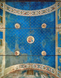 Vault section with the Redeemer – Giotto, Scrovegni Chapel, Padua, Italy – 0032907