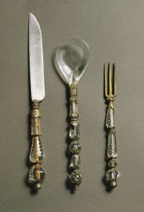Goldsmith's art, 17th century. Rock crystal cutlery. Museo Bardini, Florence, Italy - DA54201