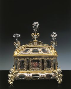 Silversmith's art, Italy, 17th century. Silver gilt, rock crystal, ebony and enamel reliquary of Saint Brigida of Sweden (1302-1373). Grand-ducal workshops, 1600-1650, 30x35x20 cm. San Lorenzo (Treasury), Florence, Italy - DA54422