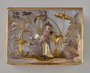 Snuffbox, 1748-1749 - Michel de Lassus. Louvre, Paris, France - RM12972