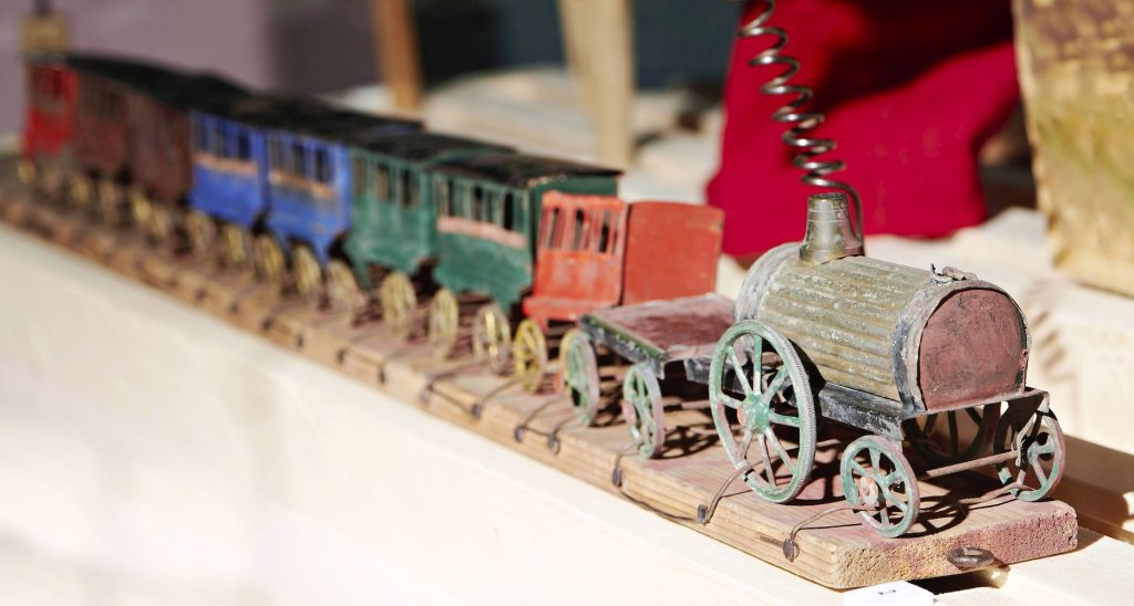 CM02388 - Accessorio del teatro delle marionette, treno di 'Balandard aux Enfers', 1854-1889.